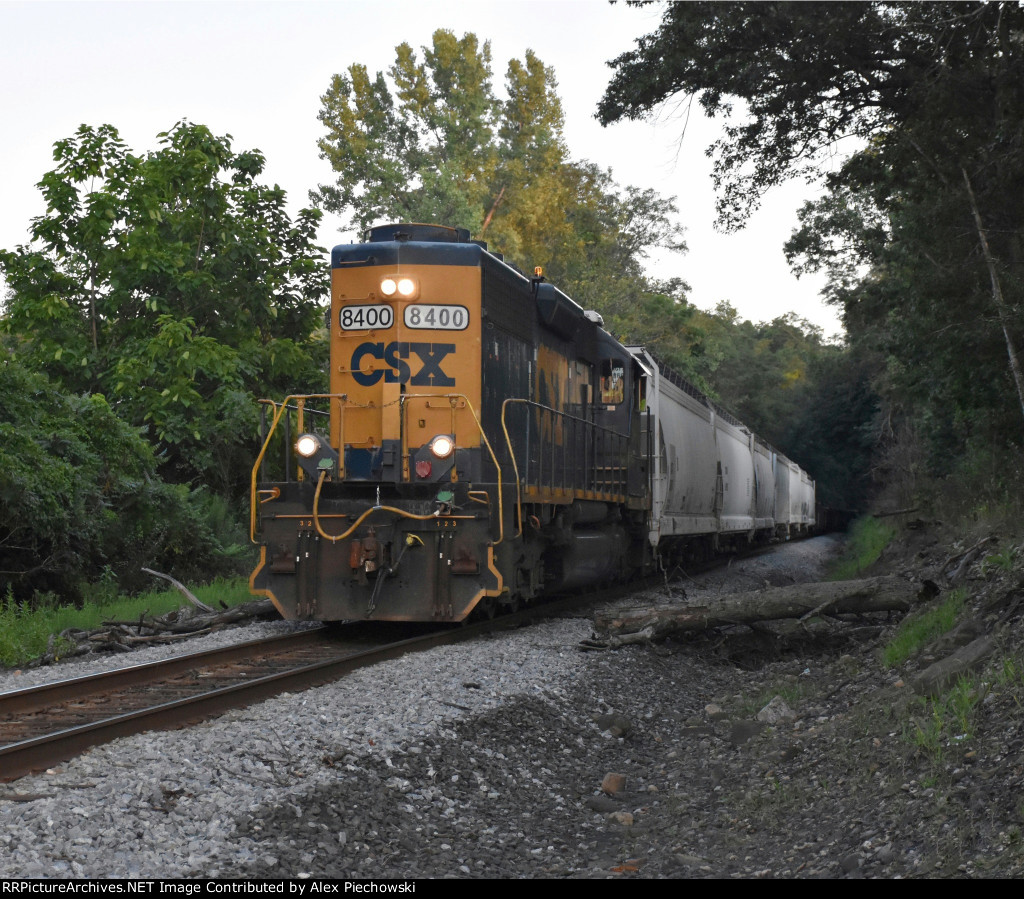 CSX 8400